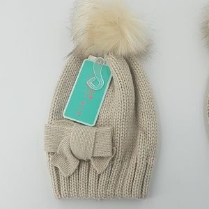 🆕  Knit Faux Fur Pom, Bow Hat